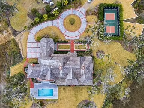View/Area - 144 Point Ln, Saint Simons Island, GA 31522 photo 3 of 5