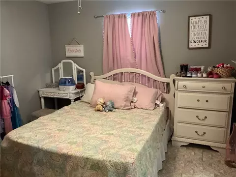 Bedroom - 4078 Meadow Cir, Blackshear, GA 31516 photo 3 of 5