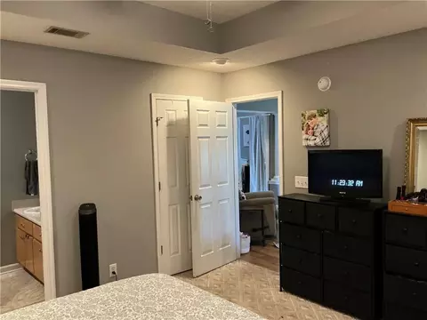 Bedroom - 4078 Meadow Cir, Blackshear, GA 31516 photo 2 of 5