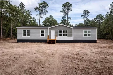 4770 John M Brewton Rd, Glennville, GA 30427