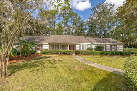 121 Shore Rush Dr, Saint Simons Island, GA 31522