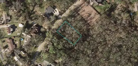 411 Holmes Rd, Brunswick, GA 31523