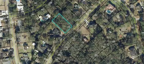 408 Holmes Rd, Brunswick, GA 31523