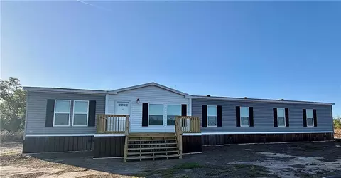 127 County Line Rd, Hinesville, GA 31313