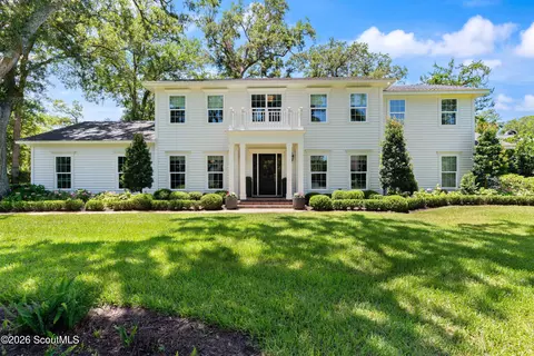 202 Carnoustie St, Saint Simons Island, GA 31522
