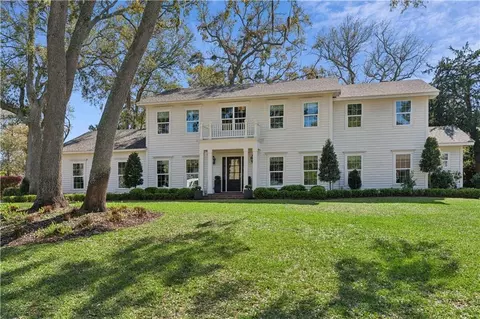202 Carnoustie St, Saint Simons Island, GA 31522