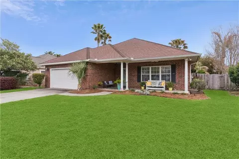 116 Village Creek Way, Saint Simons Island, GA 31522