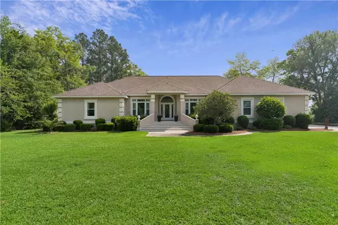 354 Oak Grove Island Dr, Brunswick, GA 31523