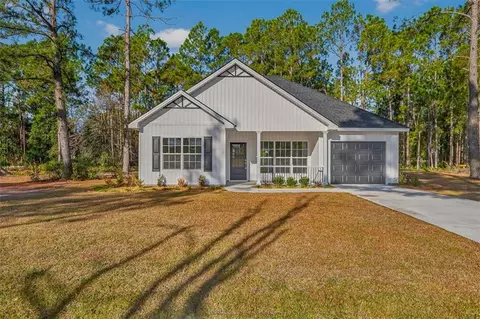 1190 Kimberly Ln, Darien, GA 31305