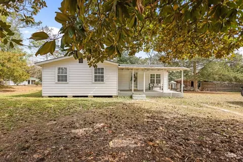 120 Carter St, Jesup, GA 31545