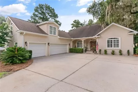 111 Chinquapin Dr, Brunswick, GA 31523