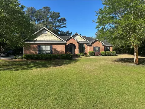 112 Winding Trl, Brunswick, GA 31523