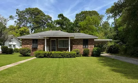 2225 Oriole St, Brunswick, GA 31520