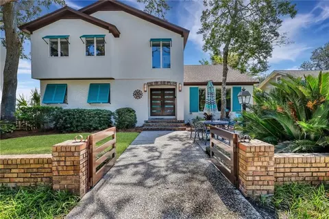 1626 Bruce Dr, Saint Simons Island, GA 31522