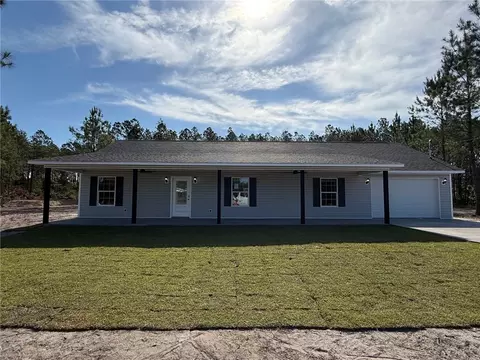 121 Hawks Pl, Waynesville, GA 31566