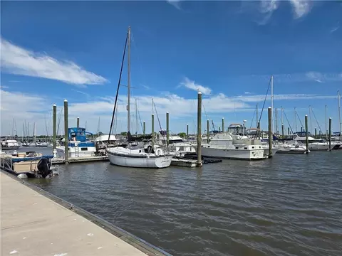 100 Marina Dr #B3, Saint Simons Island, GA 31522