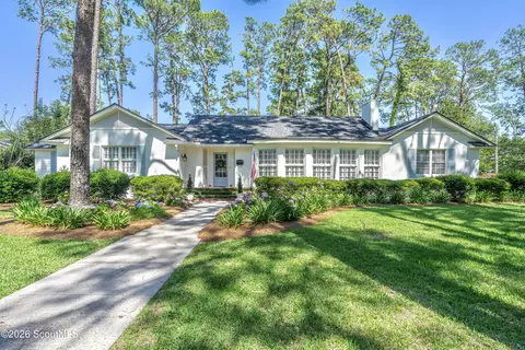 1500 Saint Marys Dr, Waycross, GA 31501