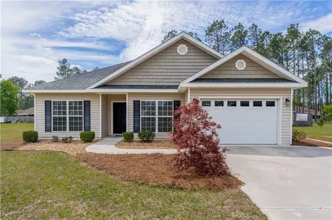 6656 Pine Ridge Cir, Blackshear, GA 31516