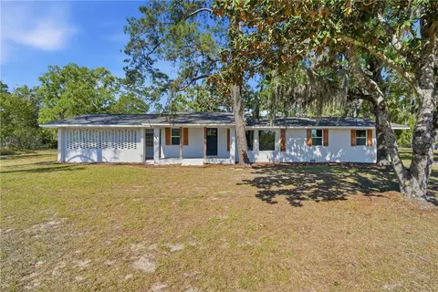 2448 Ware St, Blackshear, GA 31516