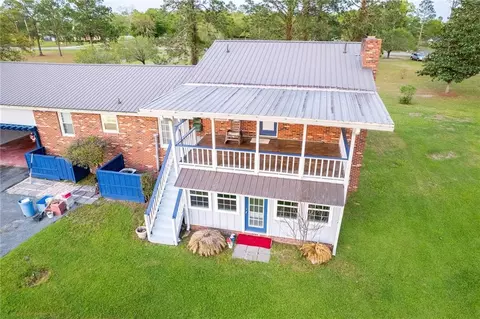 Exterior - 2110 Ware St, Blackshear, GA 31516 photo 11 of 11