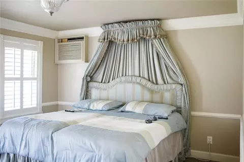 Bedroom - 2110 Ware St, Blackshear, GA 31516 photo 4 of 4