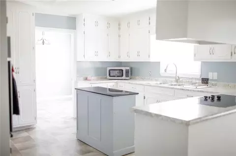 Kitchen - 2110 Ware St, Blackshear, GA 31516 photo 1 of 3