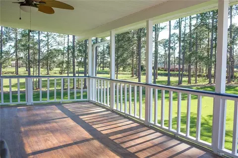 Exterior - 2110 Ware St, Blackshear, GA 31516 photo 8 of 11