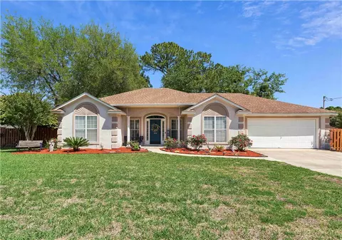 330 Crossbridge Dr, Brunswick, GA 31525