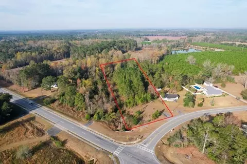 102 Highsmith Ave, Screven, GA 31560