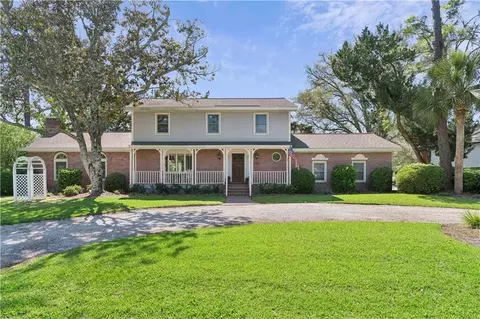 131 Worthing Rd, Saint Simons Island, GA 31522