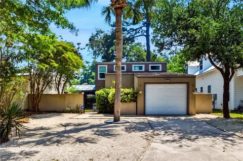 315 Maple St, Saint Simons Island, GA 31522