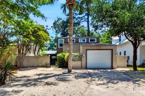315 Maple St, Saint Simons Island, GA 31522