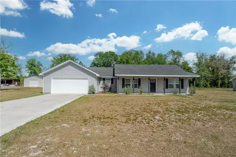 4754 Otter Creek Cir, Blackshear, GA 31516