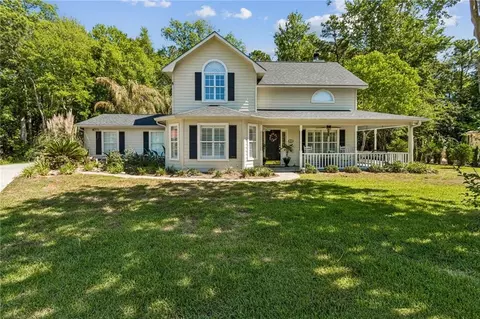 107 Bluebell Dr, Kingsland, GA 31548