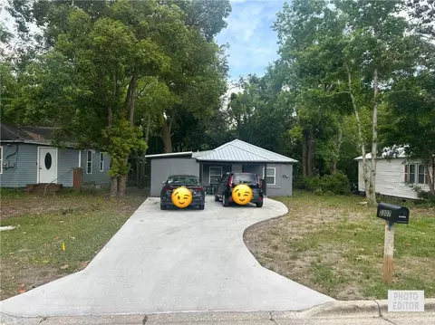 2307 Johnston St, Brunswick, GA 31520