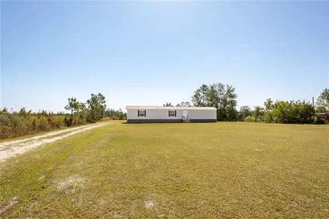 4121 Manor Millwood S Rd, Waycross, GA 31503