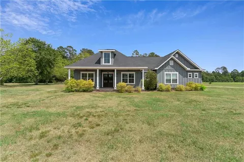 1517 Granny Crosby Rd, Screven, GA 31560