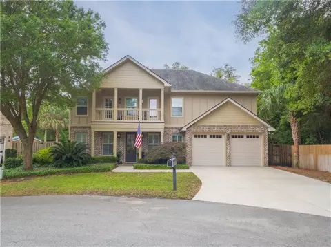 153 Southern Oaks Ln, Saint Simons Island, GA 31522