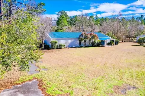 3191 Midway Church Rd, Blackshear, GA 31516