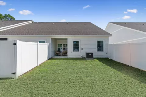 Exterior - 58 E Chapel Dr, Brunswick, GA 31525 photo 5 of 9