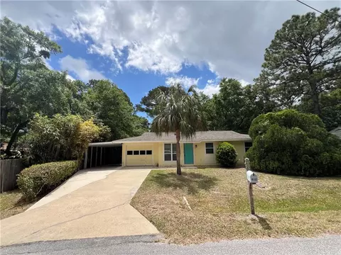 104 Dufour Rd, Saint Marys, GA 31558