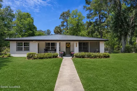 724 Fancy Bluff Rd, Brunswick, GA 31523