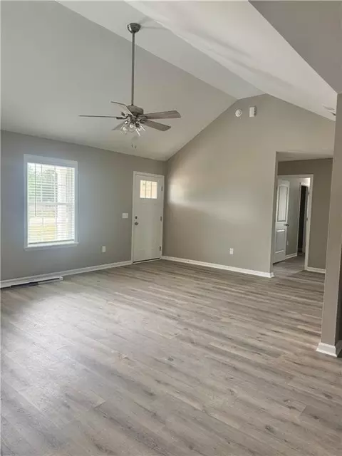 57 Crestview Rd, Claxton, GA 30417 photo 2