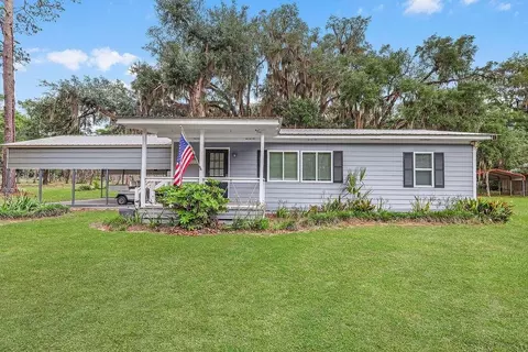 1025 Lang Ln NE, Townsend, GA 31331