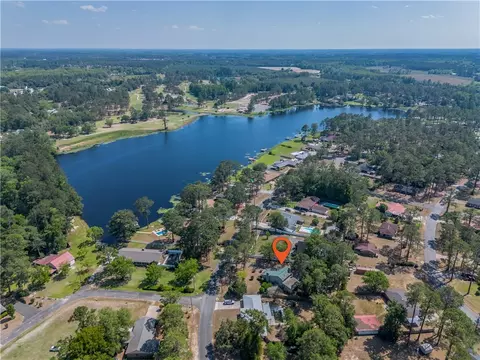 View/Area - 930 Lakeview Dr, Blackshear, GA 31516 photo 1 of 3