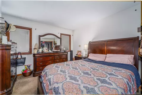 Bedroom - 930 Lakeview Dr, Blackshear, GA 31516 photo 3 of 3