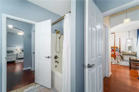 Entry Way - 5512 Newton Rd, Blackshear, GA 31516 photo 5 of 5