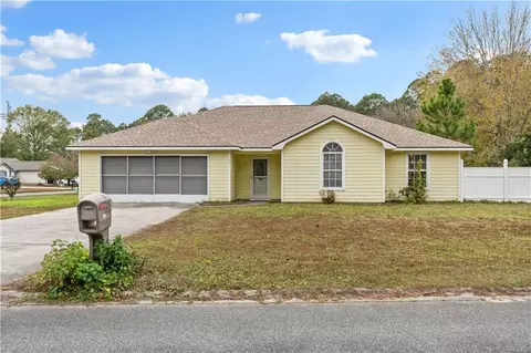 201 Lake Wisteria Dr, Kingsland, GA 31548