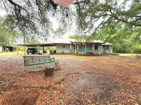 6113 Ayrin Rooke Ln, Blackshear, GA 31516