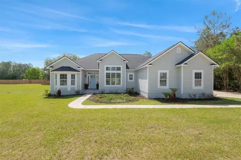 2657 Horseshoe Cv, Waverly, GA 31565